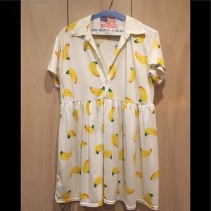 Artisan collared dress with bananas size M/L 🍌🍌